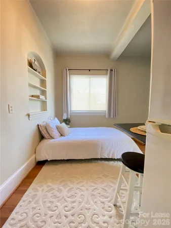 $895 | 823 Central Avenue, Unit 6, Charlotte, NC 28204