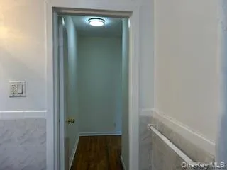 a bathroom with a toilet