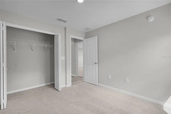 a view of empty room with window