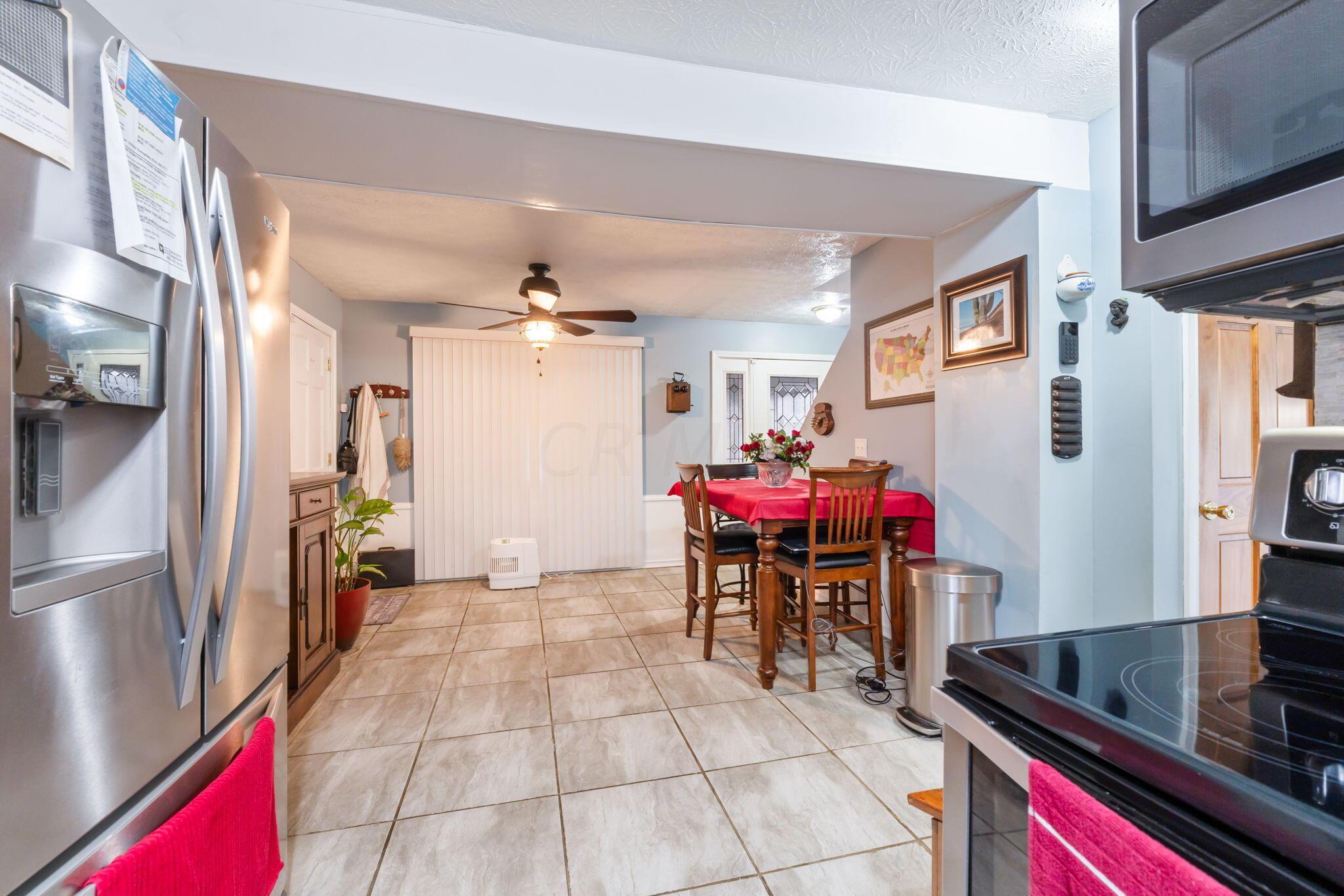 3232 Sundale Road Columbus, OH 43232 - Photo 14 of 43 3232 Sundale Rd (Interior)-18