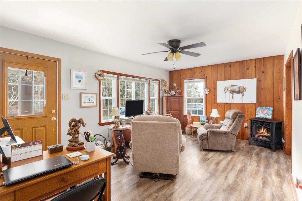 1045 South Fort Valley Road Fort Valley, VA 22652 - Photo 3 of 42 a living room with furniture and wooden floor