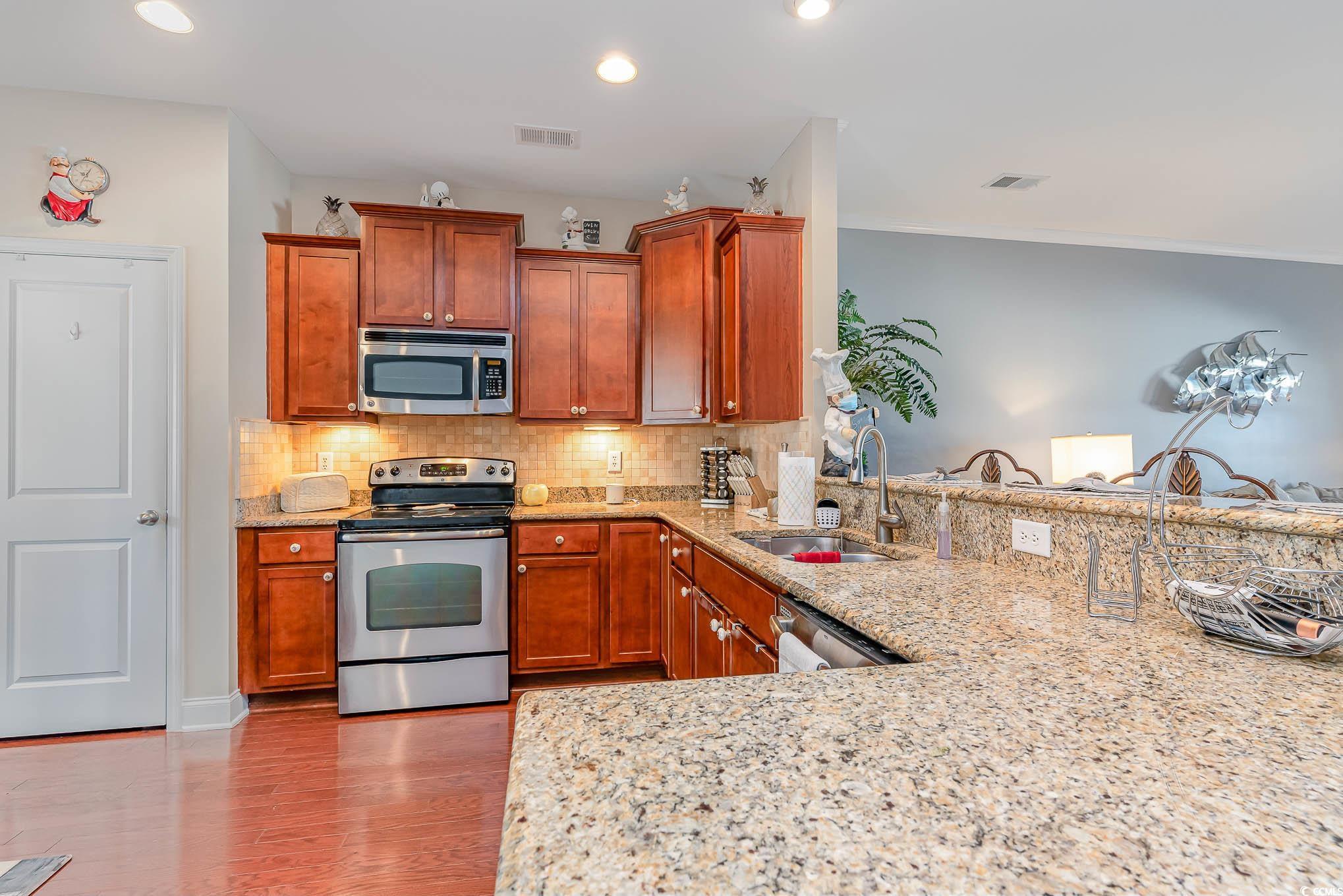 321 Deer Path Drive Murrells Inlet, SC 29576 - Photo 5 of 38 Gallery Image 5