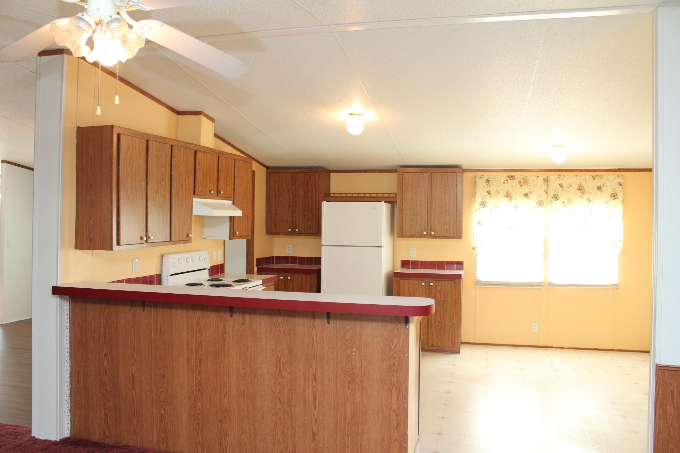 108 Walters Court Rockingham, NC 28379 - Photo 4 of 24 kitchen