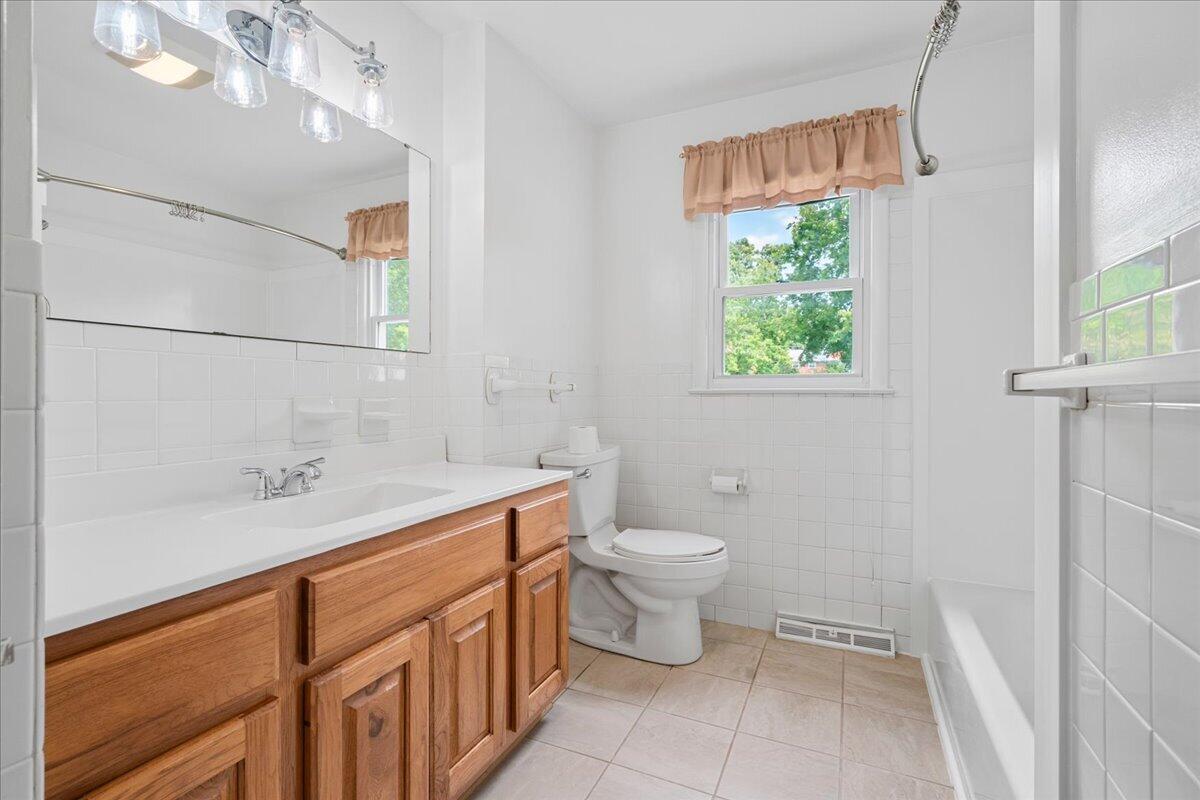 1468 Pine Meadow Road Lexington, KY 40504 - Photo 24 of 43 24-IVA06240