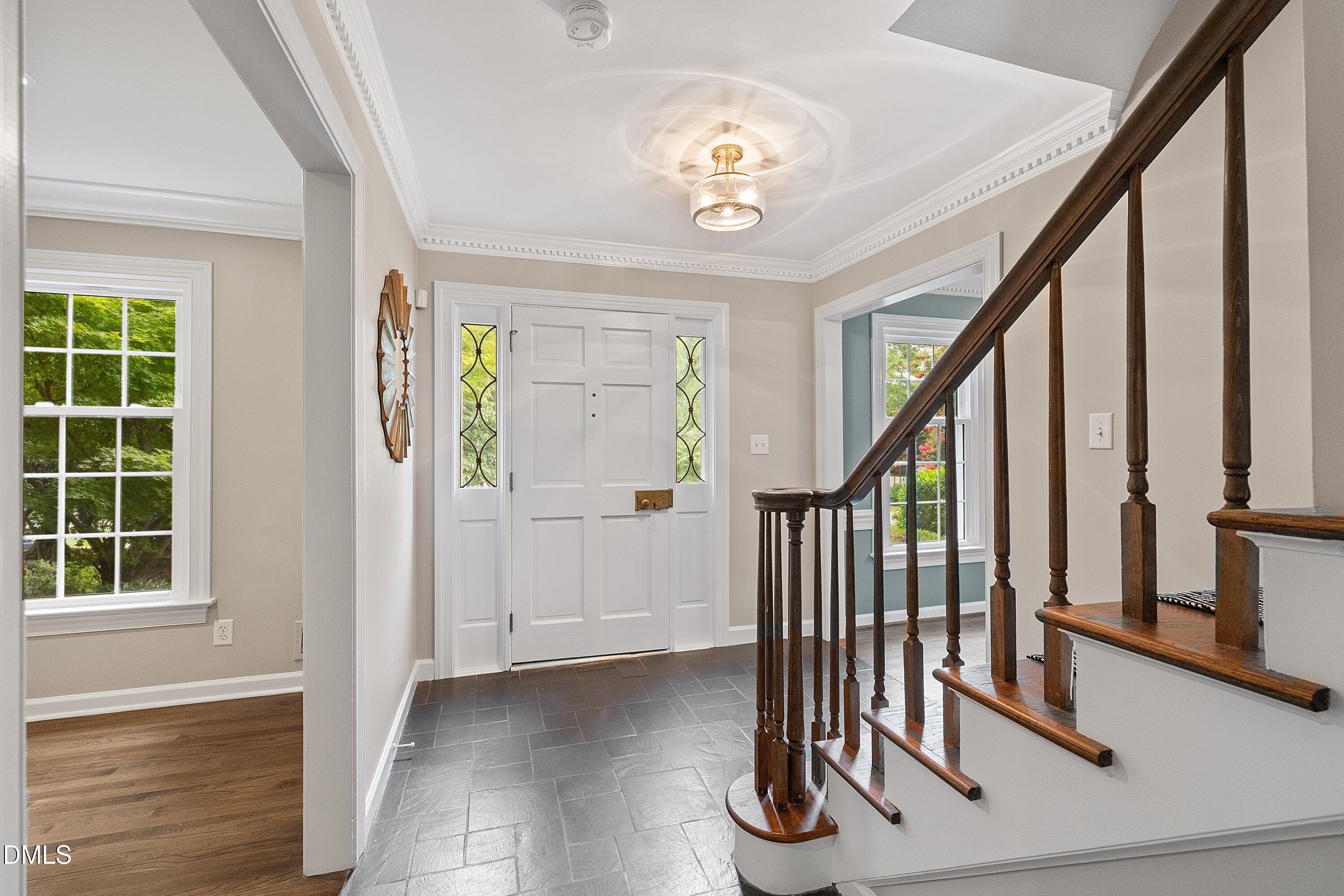 3113 Braddock Drive Raleigh, NC 27612 - Photo 5 of 55 08-fenced yard Foyer