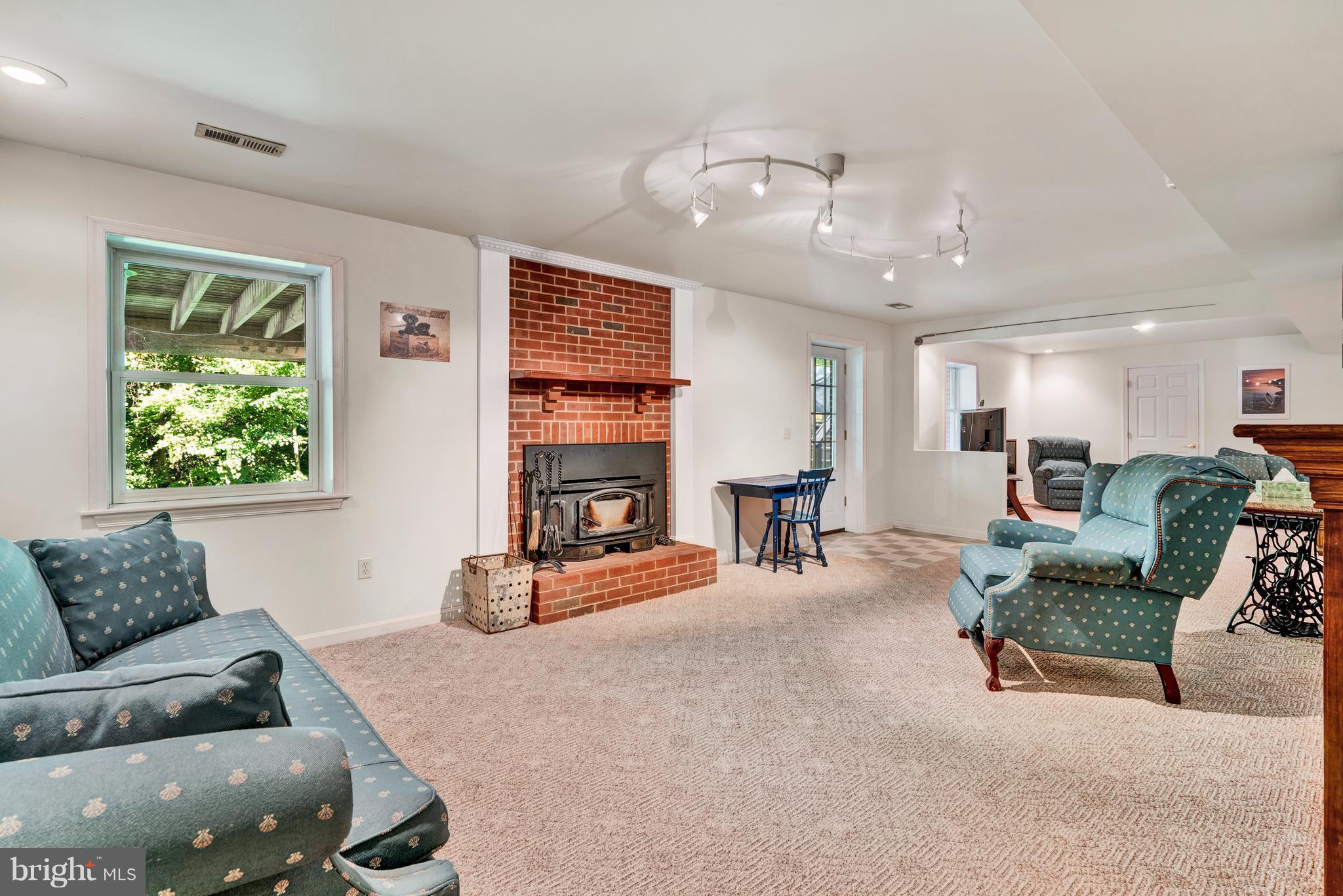 7221 Baldwin Ridge Road Warrenton, VA 20187 - Photo 26 of 30 @nd Wood Burning Fireplace on LL w/ W/O to Patio