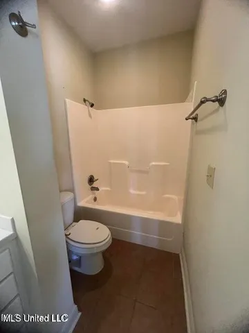 $1,675 | 910 Jefferson Drive, Gulfport, MS 39507