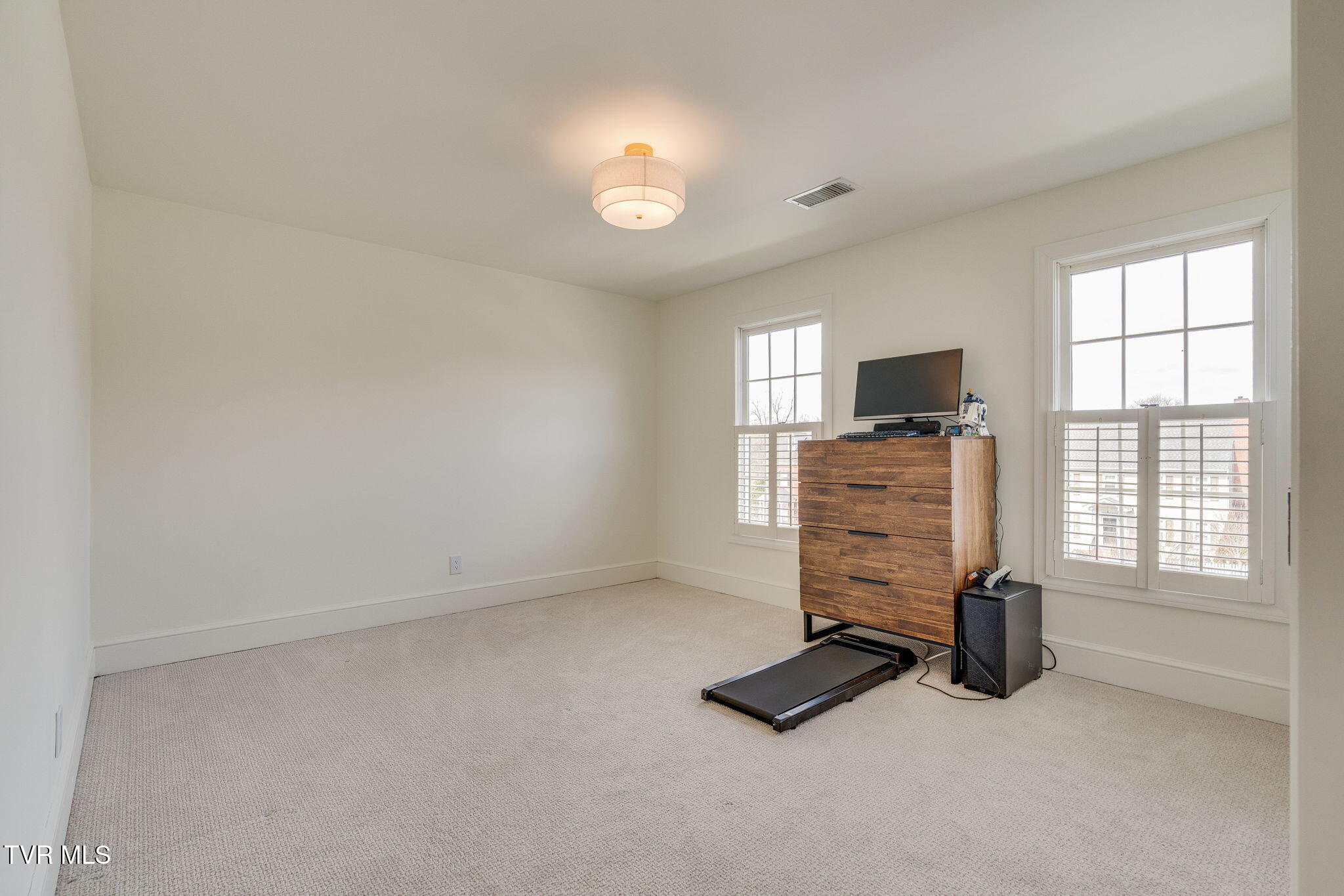 10 Pendleton Place Kingsport, TN 37664 - Photo 37 of 62 033
