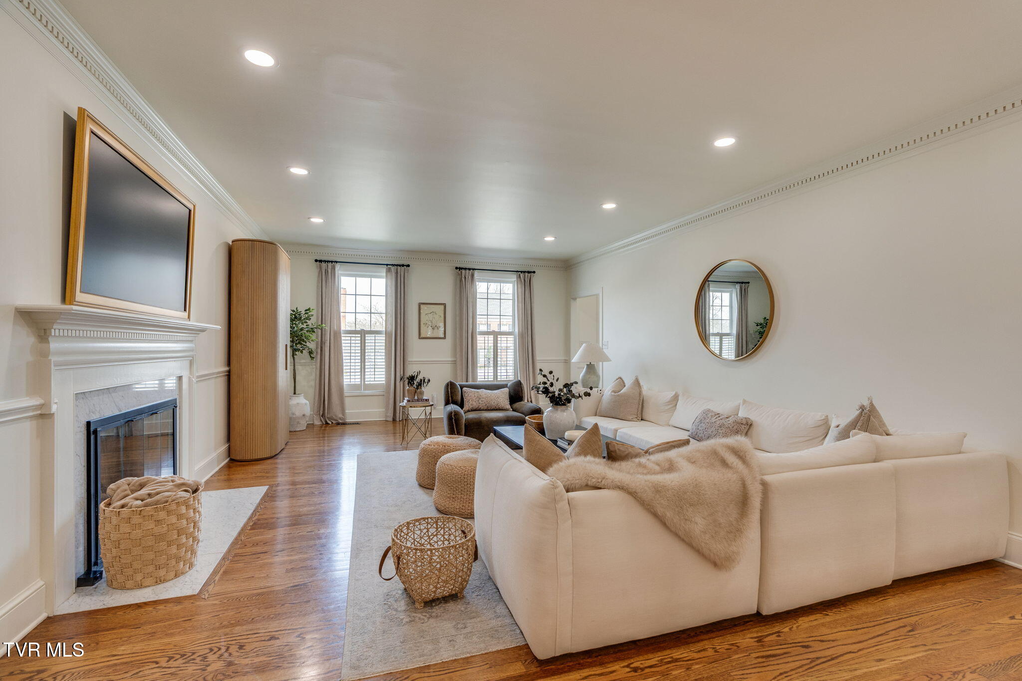 10 Pendleton Place Kingsport, TN 37664 - Photo 5 of 62 Living Room