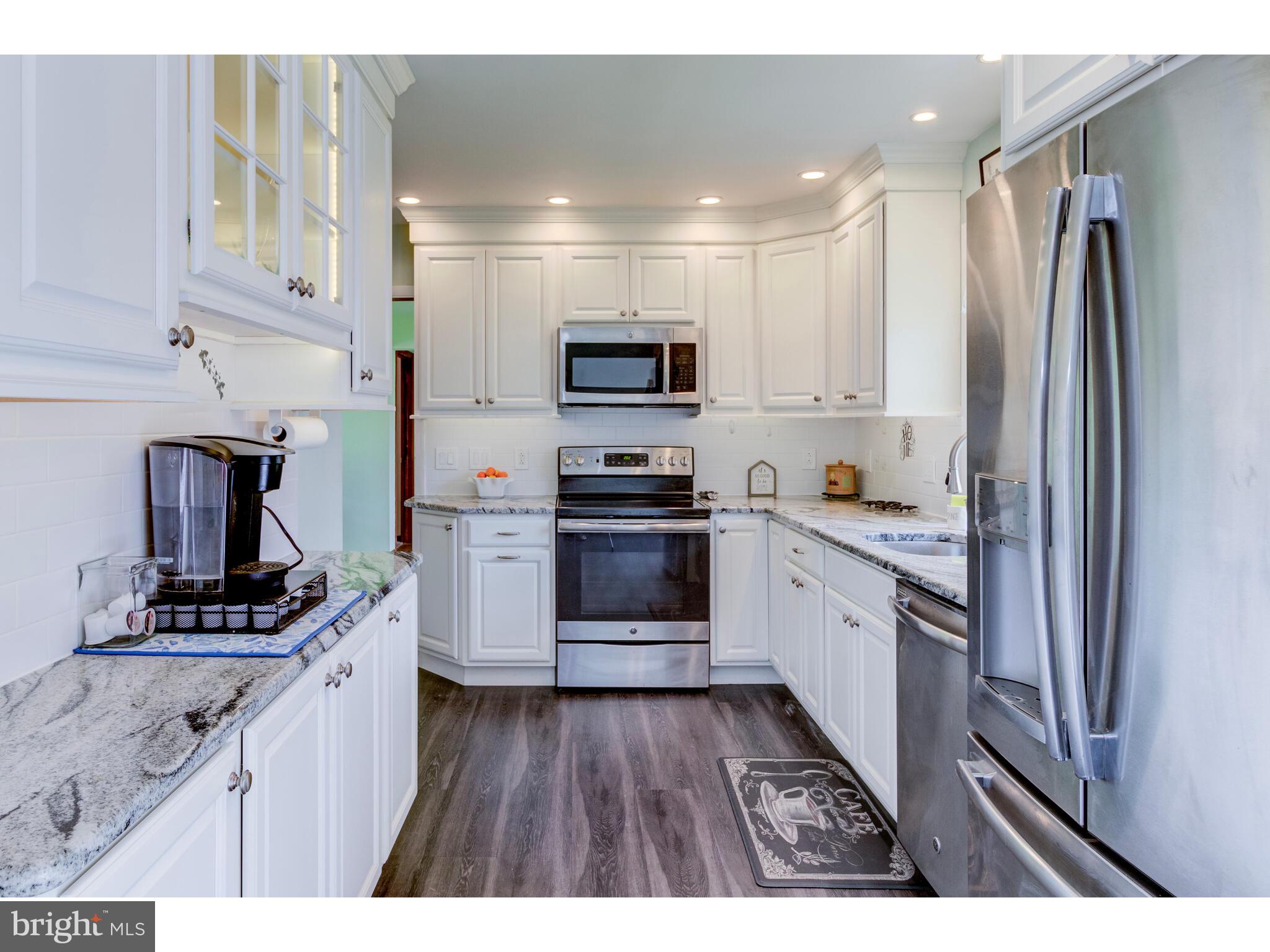 241 Bobbin Mill Road Media, PA 19063 - Photo 10 of 38 Kitchen
