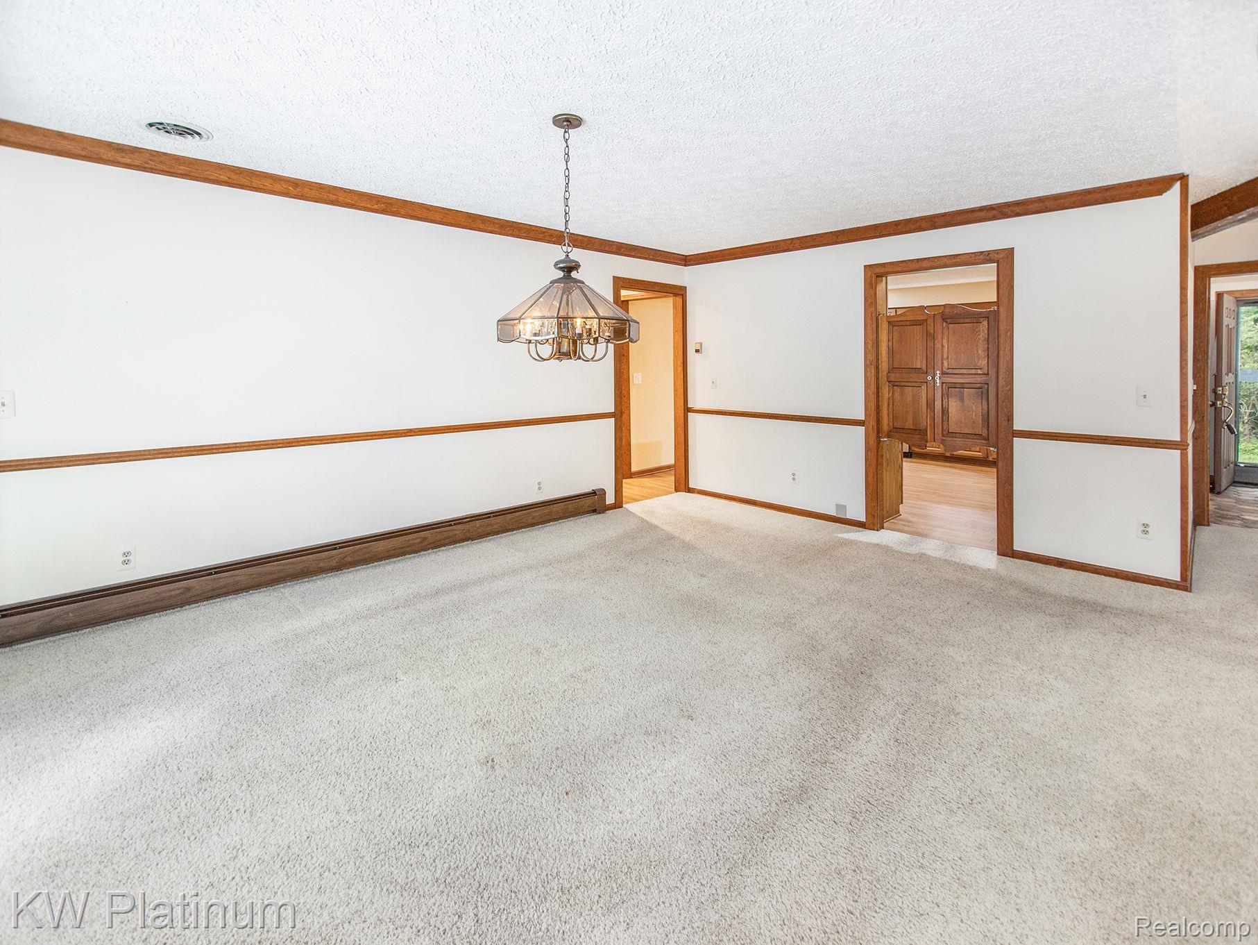 3550 Winter Creek Road Rochester, MI 48307 - Photo 8 of 28 Gallery Image 8