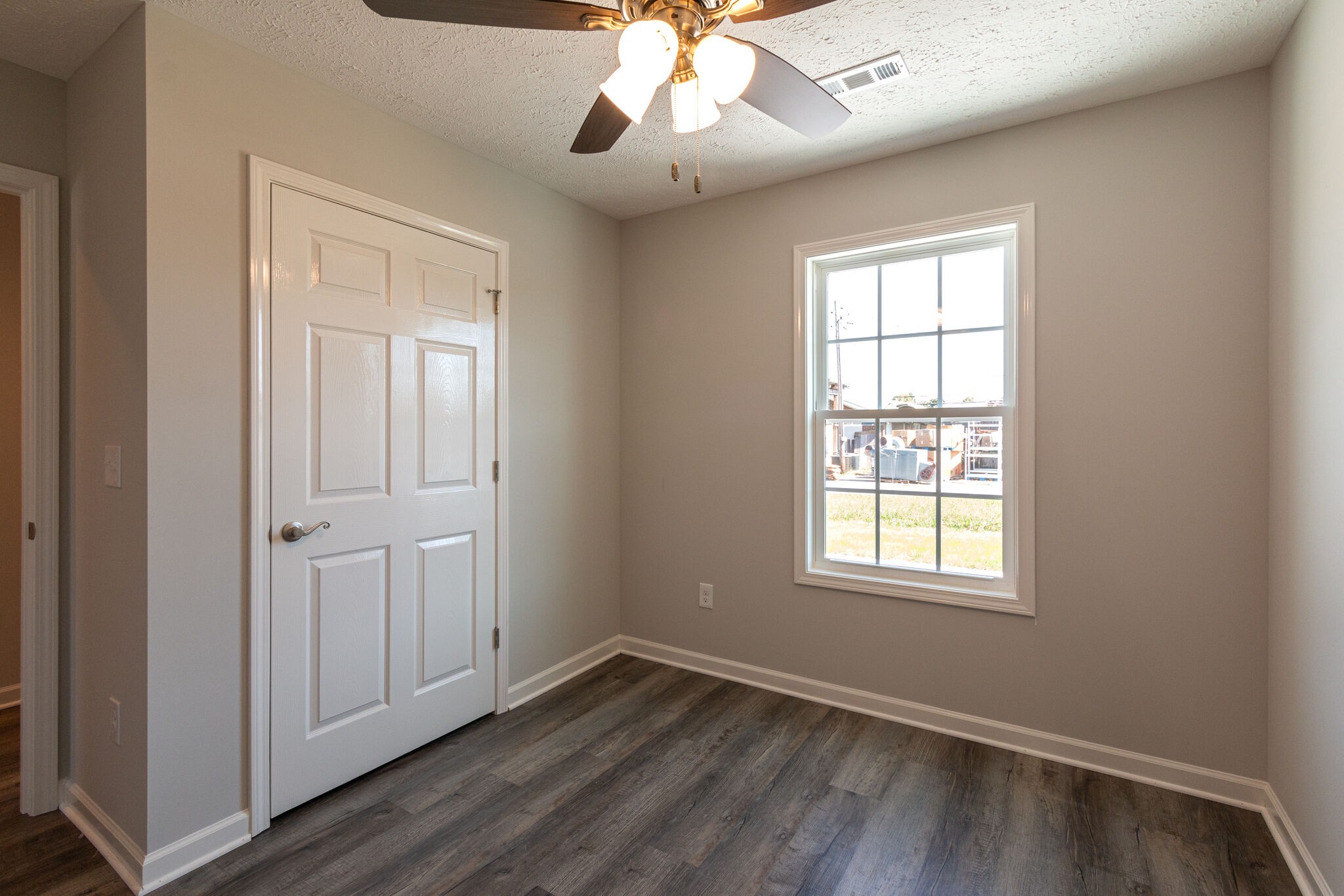 1301 Summer Street Manchester, TN 37355 - Photo 17 of 24 Gallery Image 17