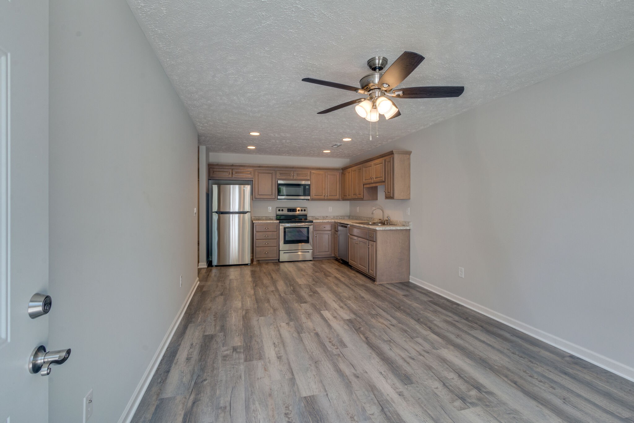 1301 Summer Street Manchester, TN 37355 - Photo 8 of 24 Gallery Image 8