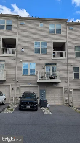 $479,999 | 22034 Cabin Branch Avenue, Unit 407F, Clarksburg, MD 20871