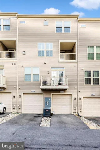 $479,999 | 22034 Cabin Branch Avenue, Unit 407F, Clarksburg, MD 20871