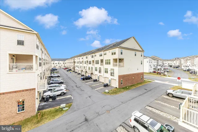 $479,999 | 22034 Cabin Branch Avenue, Unit 407F, Clarksburg, MD 20871