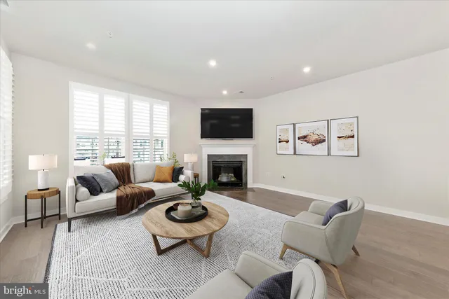 $479,999 | 22034 Cabin Branch Avenue, Unit 407F, Clarksburg, MD 20871