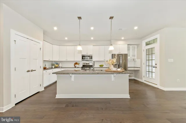 $479,999 | 22034 Cabin Branch Avenue, Unit 407F, Clarksburg, MD 20871