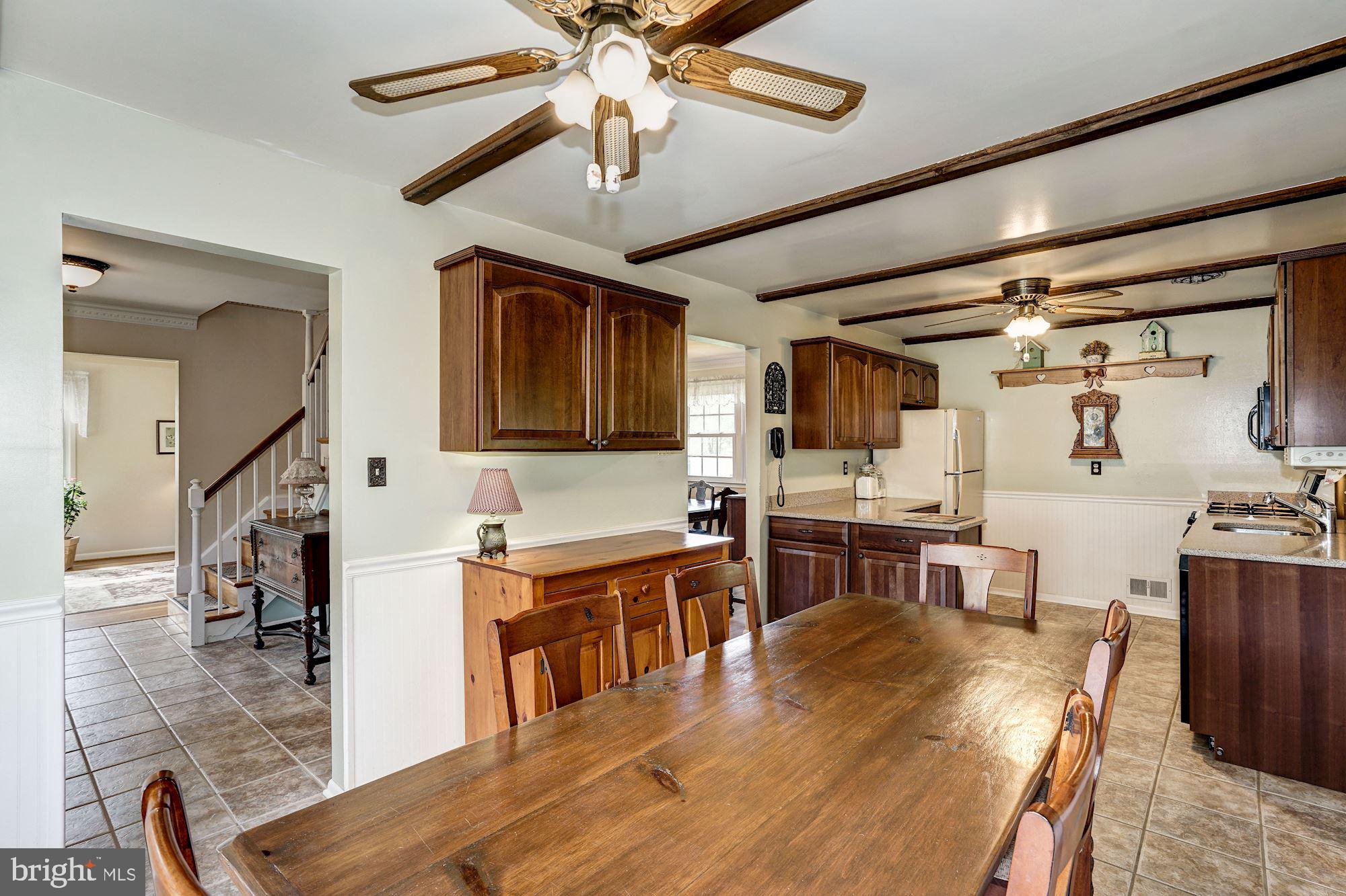 2820 Vixen Lane Silver Spring, MD 20906 - Photo 14 of 38 Breakfast Area