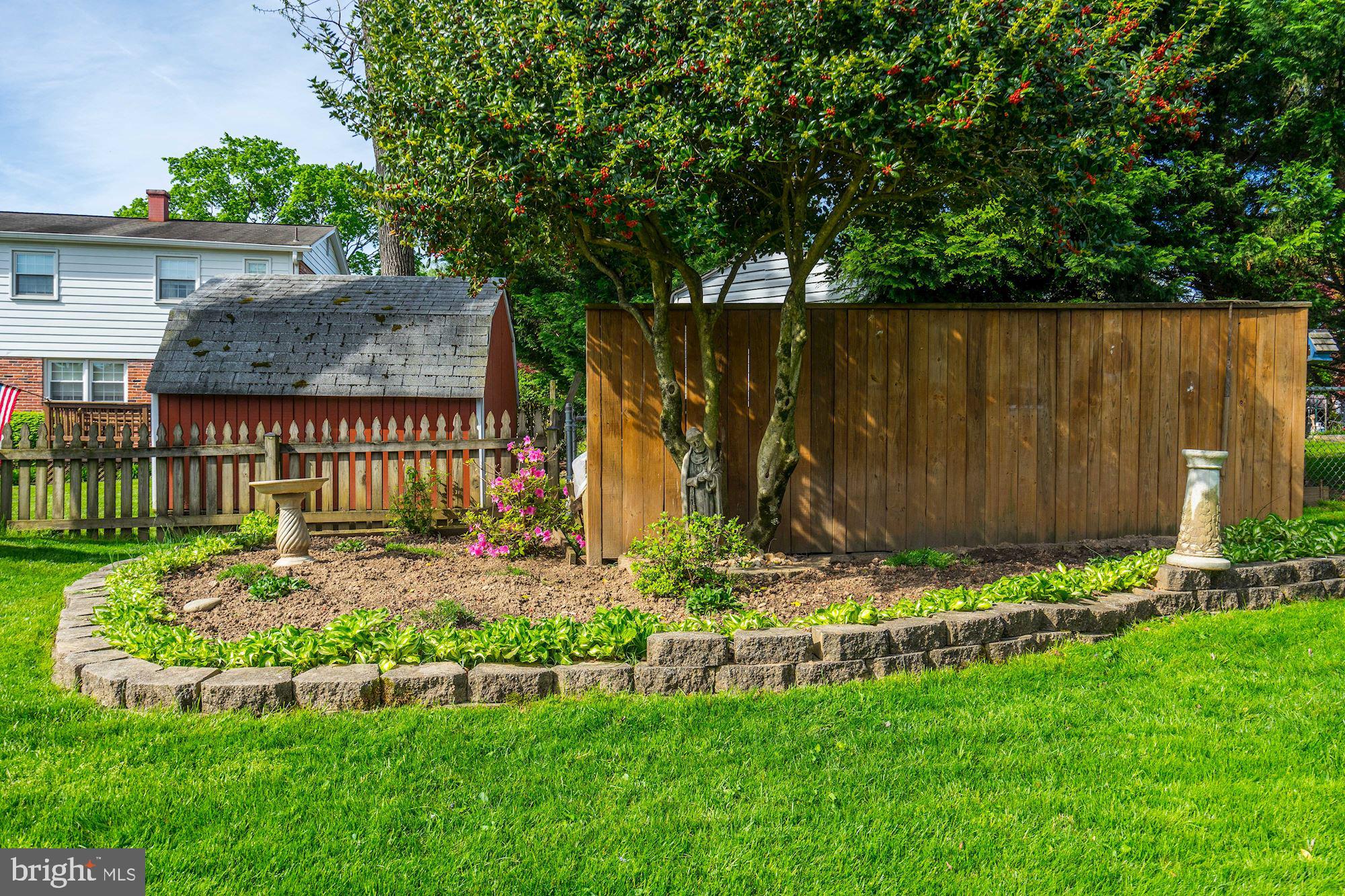 2820 Vixen Lane Silver Spring, MD 20906 - Photo 30 of 38 Tranquil Garden