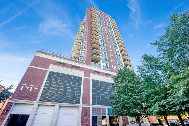 $269,999 | 1717 South Prairie Avenue, Unit 608, Chicago, IL 60616