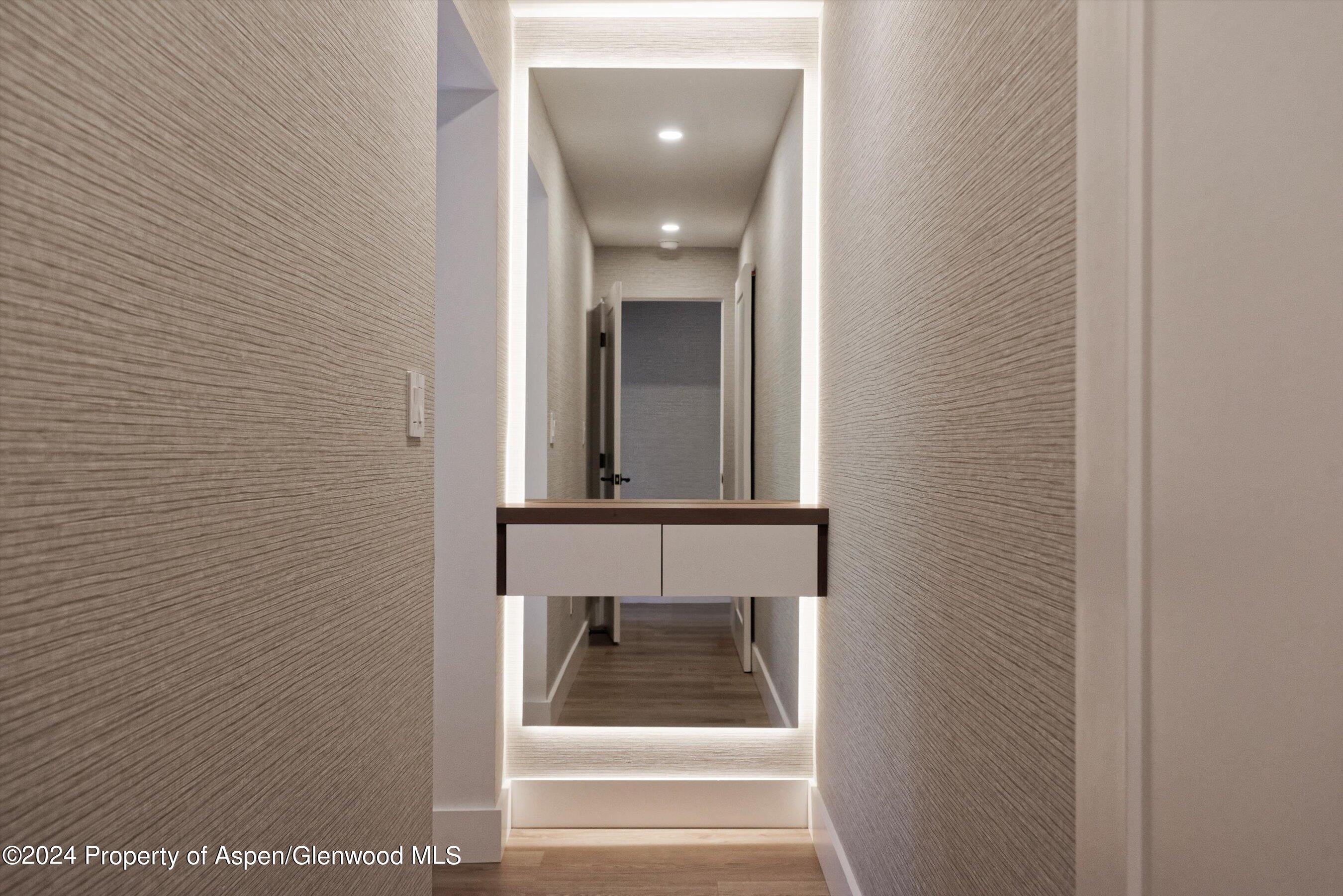 205 East Durant Avenue, Unit 1I Aspen, CO 81611 - Photo 8 of 45