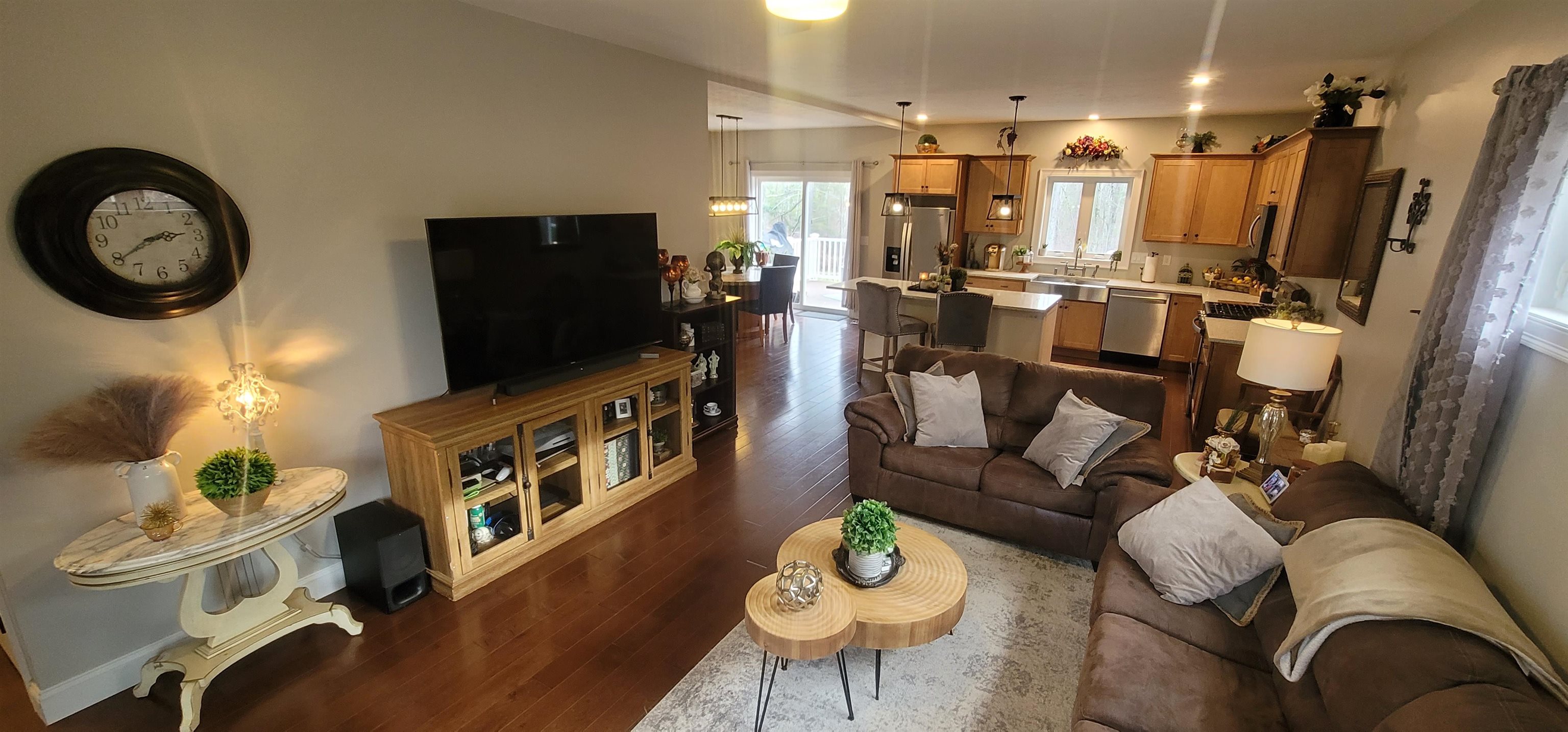 3 Dutton Circle Mont Vernon, NH 03057 - Photo 16 of 60