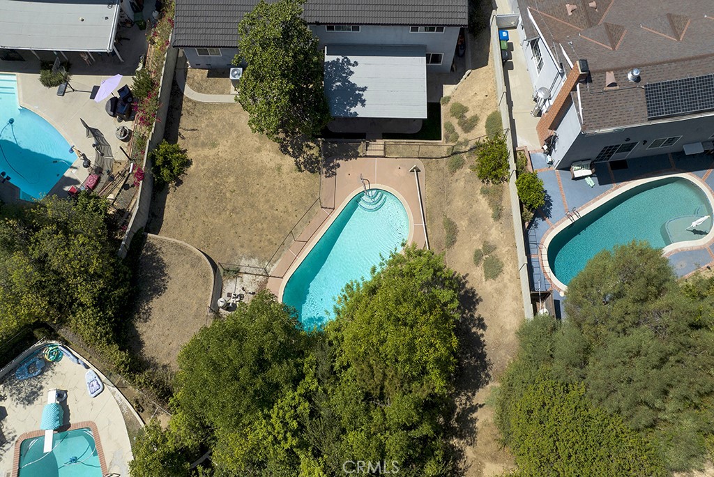 10568 Des Moines Avenue Porter Ranch, CA 91326 - Photo 3 of 30 Gallery Image 3