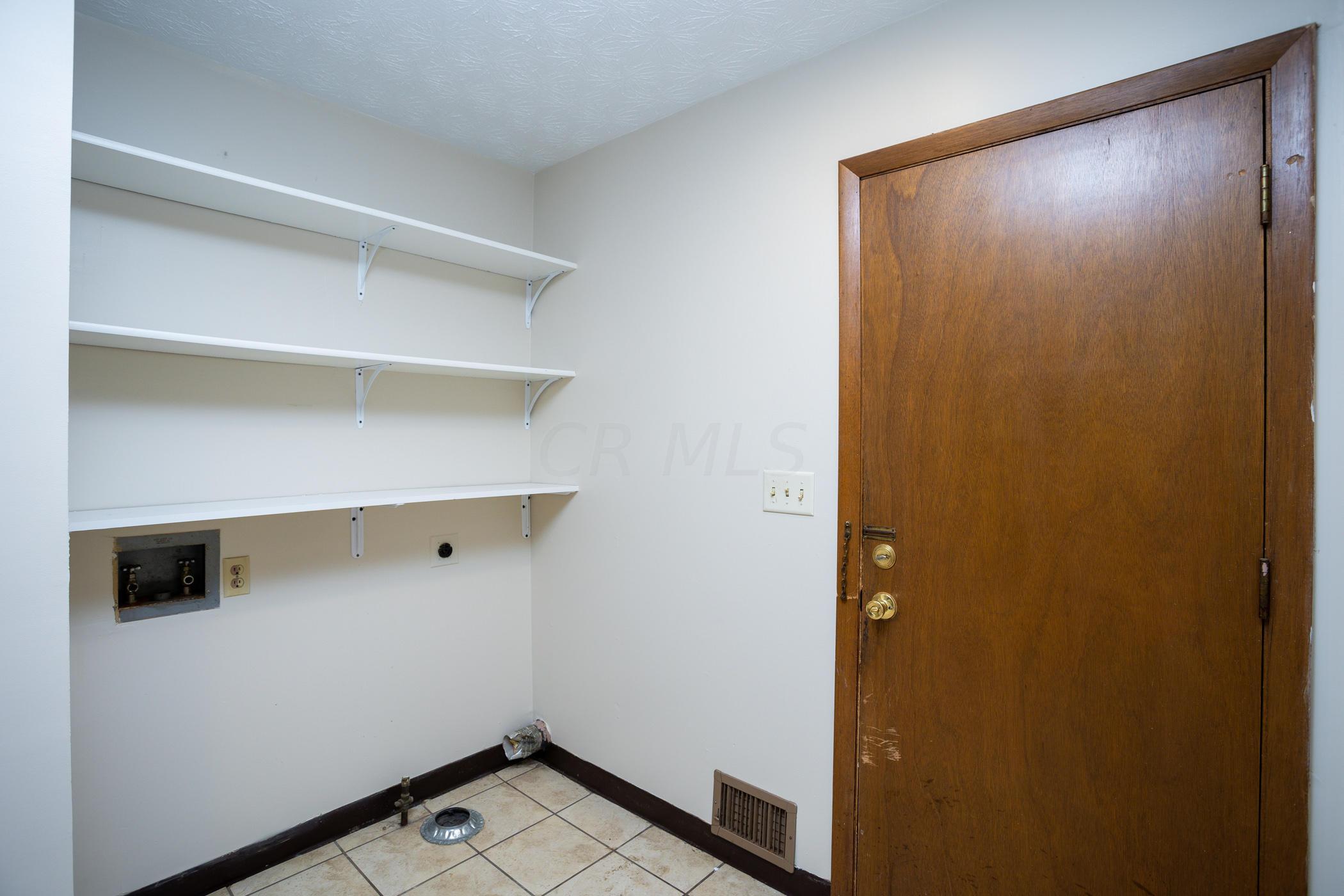 777 Ross Road Columbus, OH 43213 - Photo 11 of 51