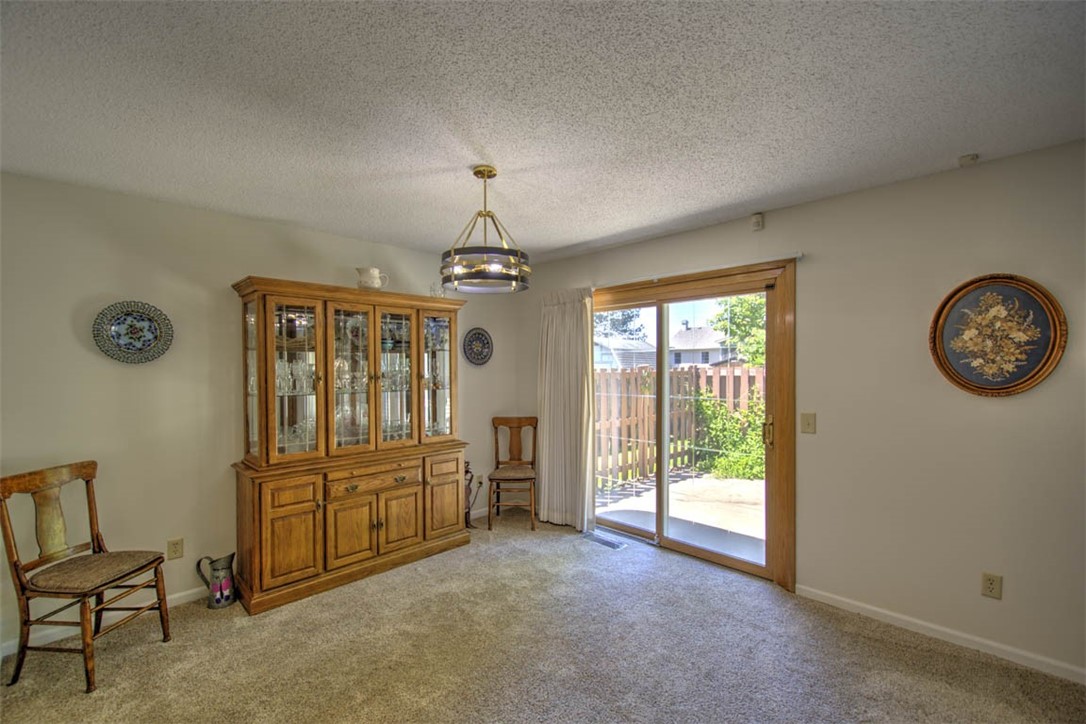 4653 Redbud Court Decatur, IL 62526 - Photo 8 of 30