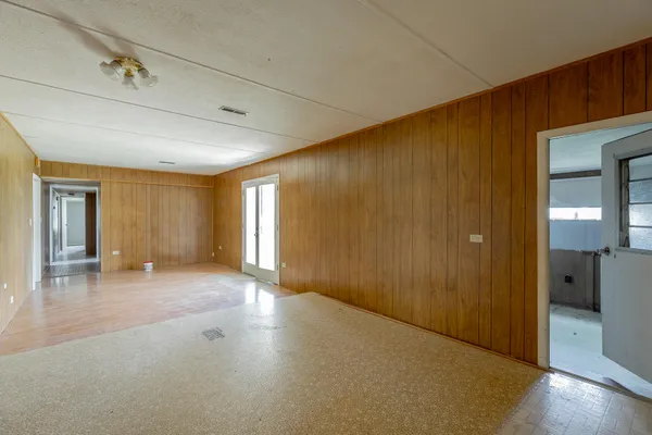 $230,000 | 2863 New Lake Road, Spring City, TN 37381