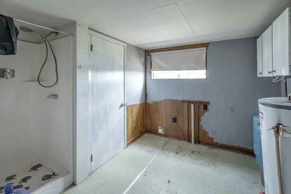 $230,000 | 2863 New Lake Road, Spring City, TN 37381