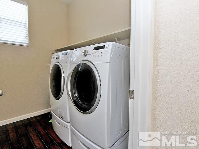 11615 Verazae Drive Reno, NV 89521 - Photo 24 of 25 a utility room with dryer and washer