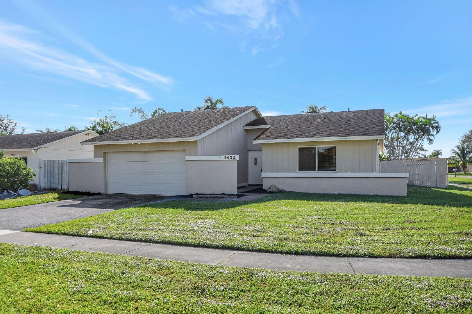 9632 Saddlebrook Drive Boca Raton, FL 33496 - Photo 2 of 31 2db3e646e2c1cc601ef636b63b8cbeaa_1923586