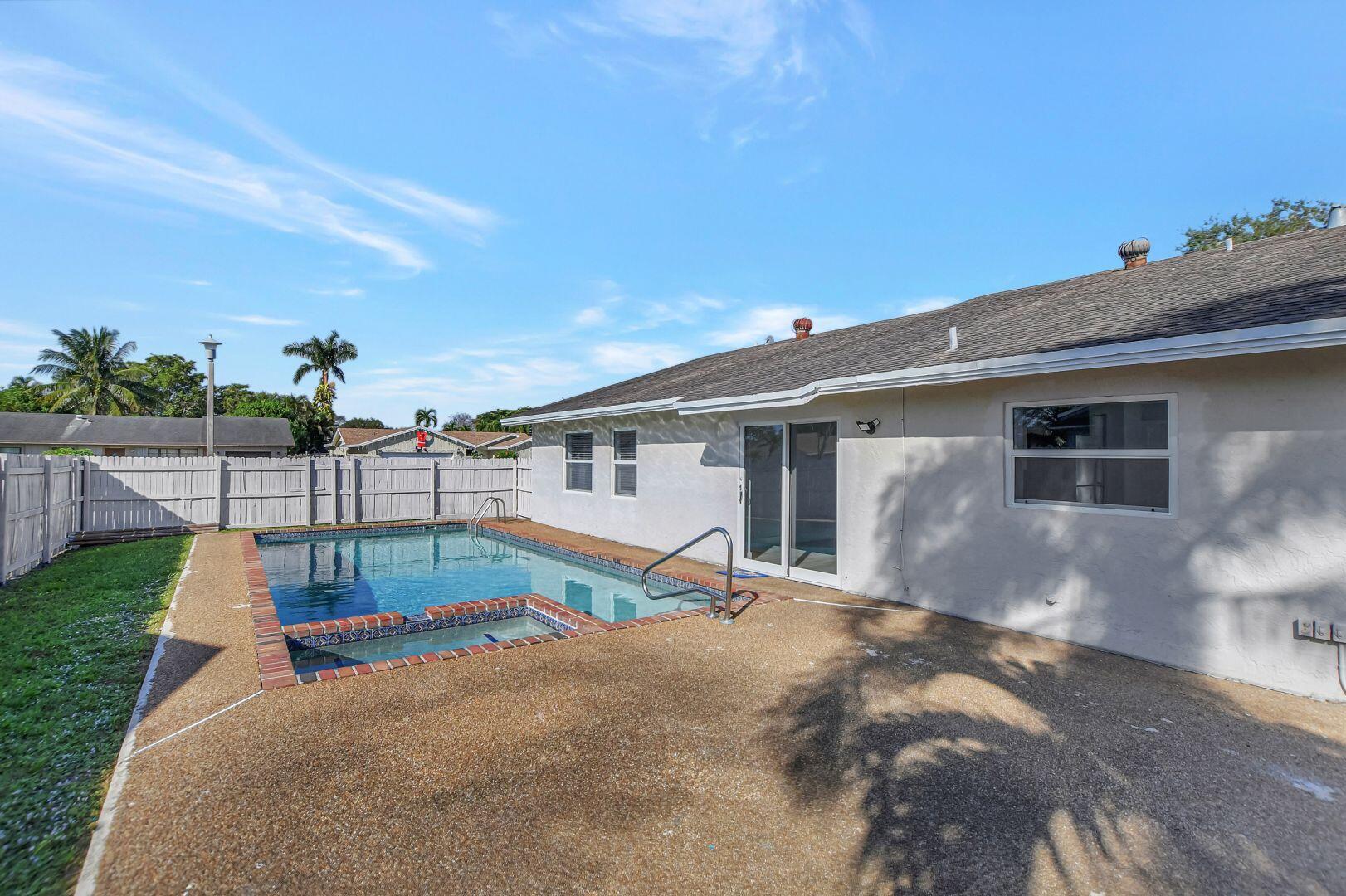 9632 Saddlebrook Drive Boca Raton, FL 33496 - Photo 26 of 31 ba6f2e79e98dc27aaf5672f9aba25c44_1923595