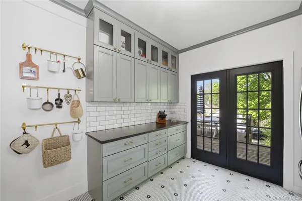 $615,000 | 318 Union Avenue, Peekskill, NY 10566