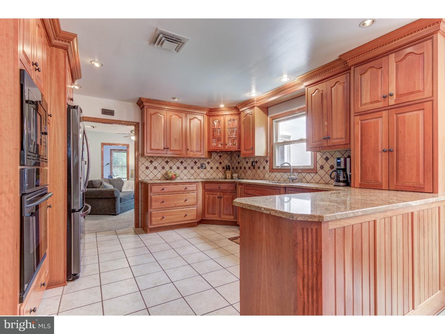 707 Haines Mill Road West Chester, PA 19382 - Photo 10 of 25 Kitchen