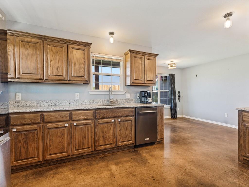 760 County Road 4380 Decatur, TX 76234 - Photo 11 of 40