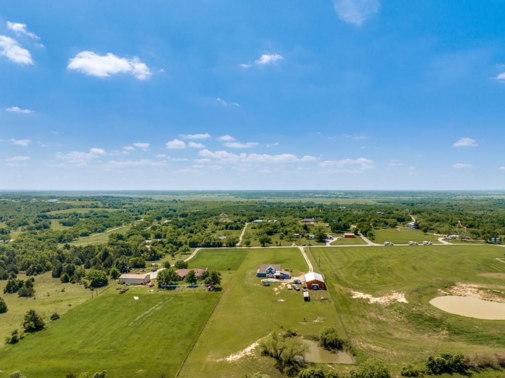 760 County Road 4380 Decatur, TX 76234 - Photo 37 of 40