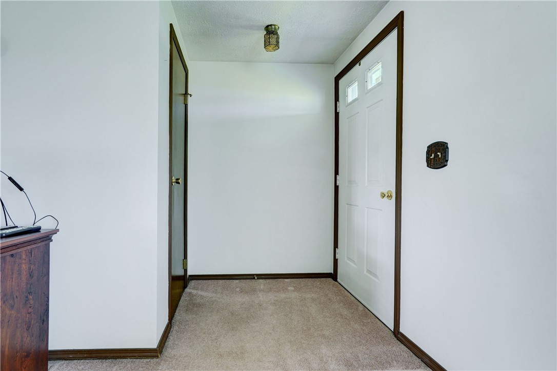16994 Taylor Road Clarendon, NY 14470 - Photo 17 of 39