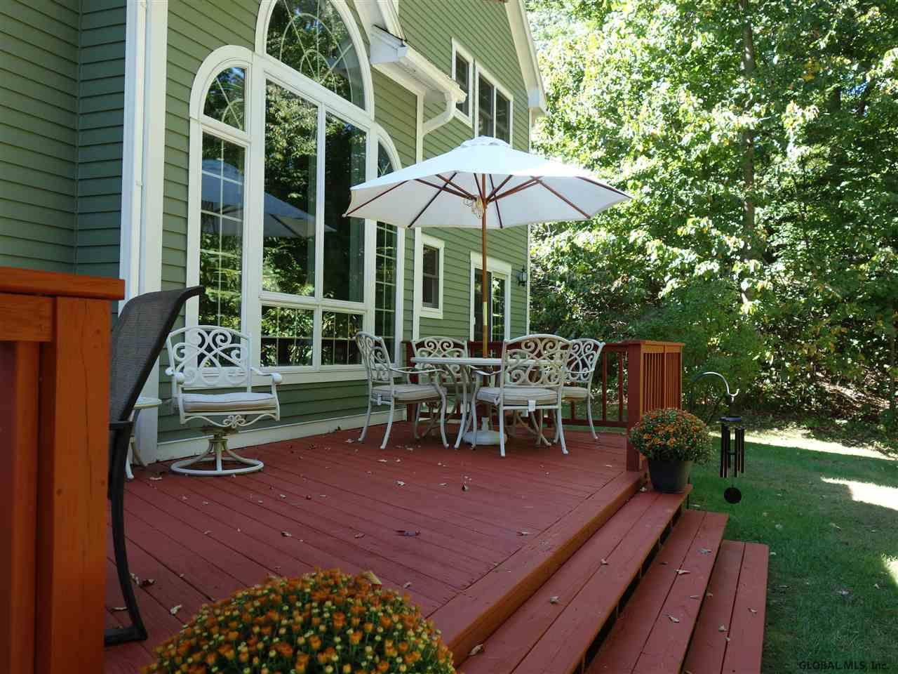 422 Ridgehill Road Schenectady, NY 12303 - Photo 24 of 25 Photo 24
