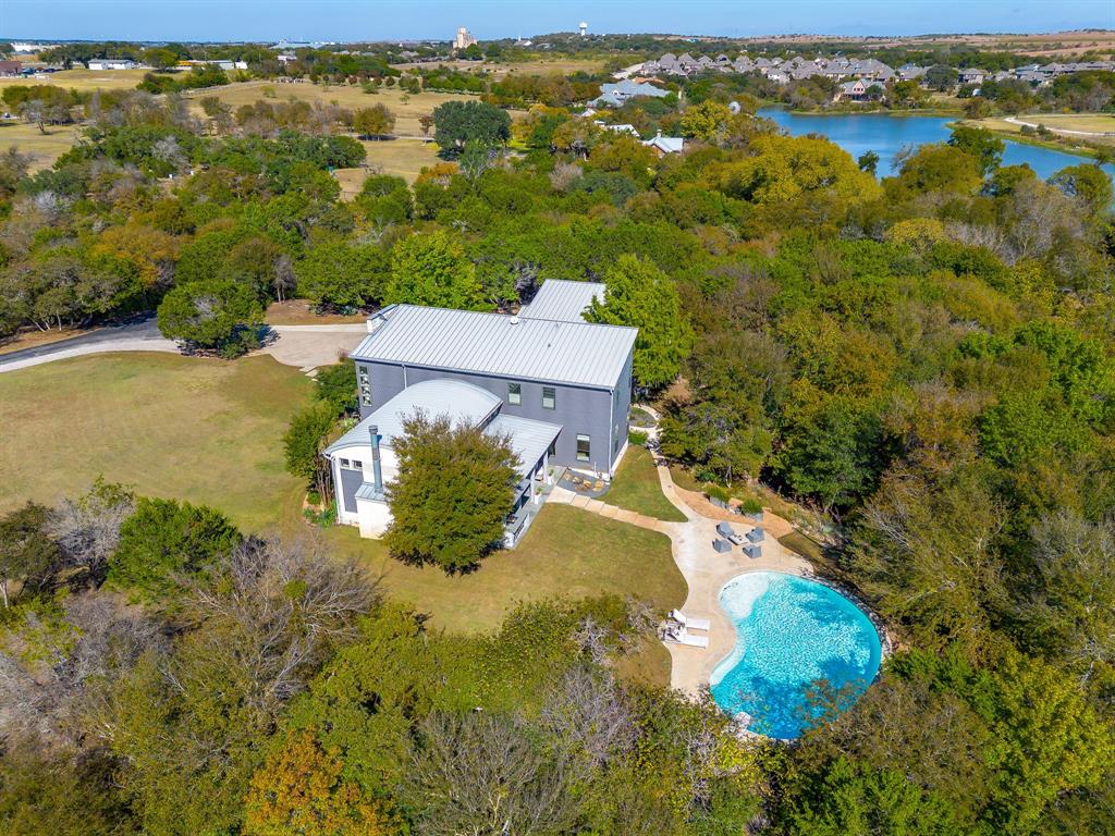 357 Wood Lake Road Aledo, TX 76008 - Photo 34 of 40 an aerial view of a house with a ocean view