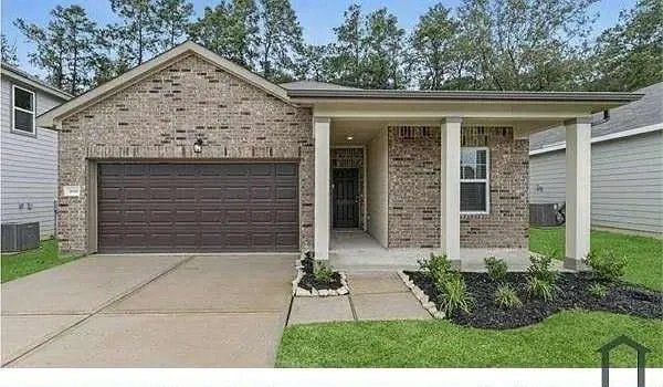 front view of house with a yard
