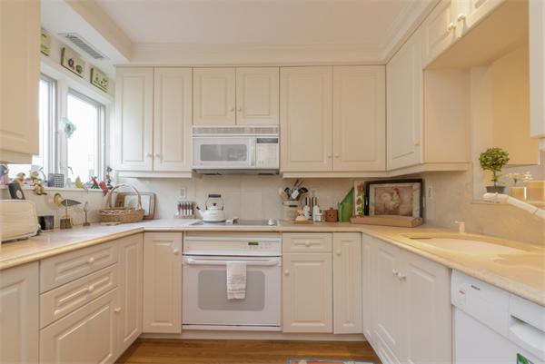 7 Skinners Path, Unit 7A Marblehead, MA 01945 - Photo 7 of 24 Gallery Image 7