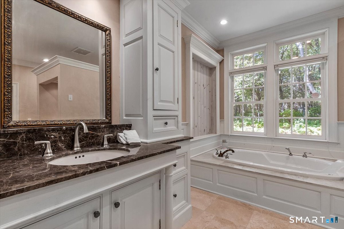 77 Tophet Road Roxbury, CT 06783 - Photo 17 of 37