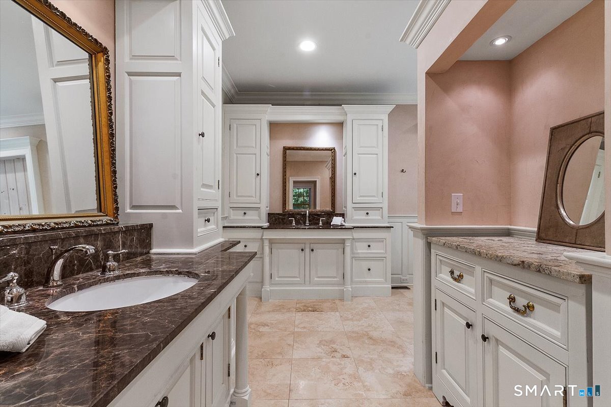 77 Tophet Road Roxbury, CT 06783 - Photo 18 of 37