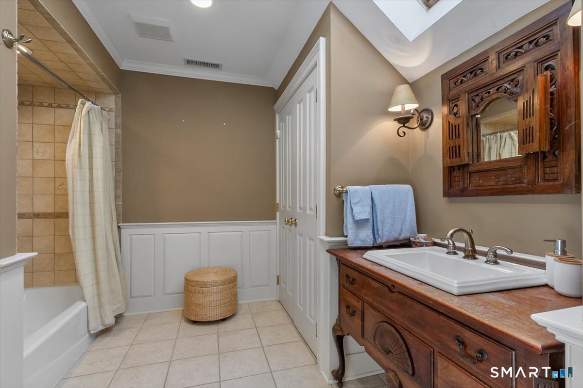 77 Tophet Road Roxbury, CT 06783 - Photo 25 of 37