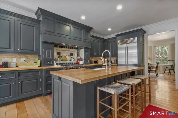 $2,395,000 | 77 Tophet Road, Roxbury, CT 06783