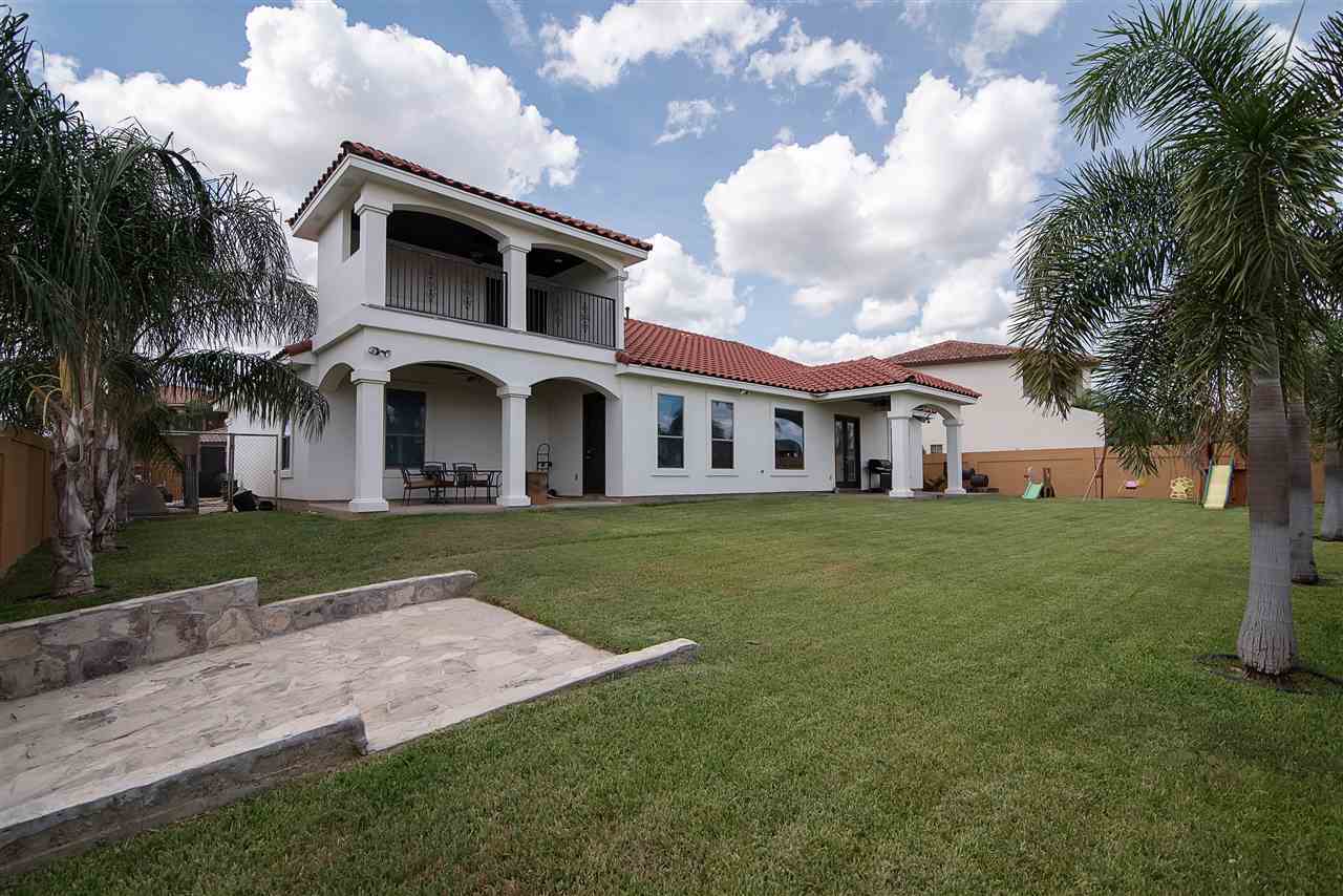 435 Lake Morraine Loop Laredo, TX 78041 - Photo 18 of 19 Gallery Image 18