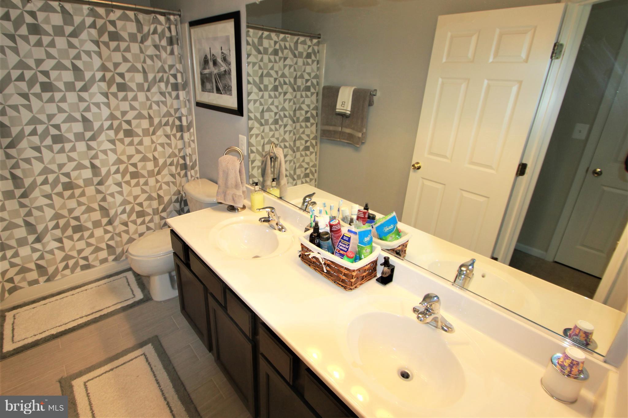 10920 Park Ridge Road Fredericksburg, VA 22408 - Photo 12 of 14 Hall Bath
